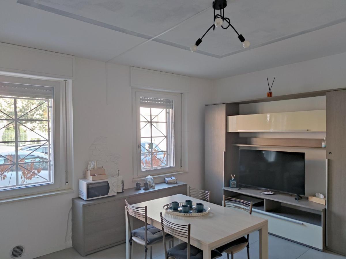 Grey House Pavia Con Box Privato Apartment ภายนอก รูปภาพ