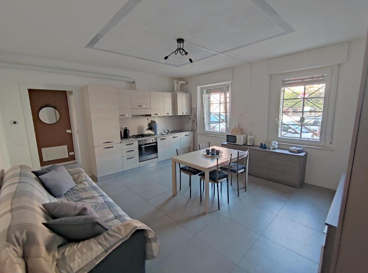 Grey House Pavia Con Box Privato Apartment ภายนอก รูปภาพ