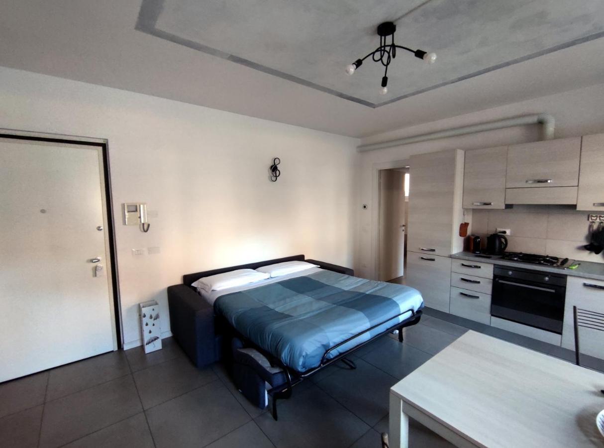Grey House Pavia Con Box Privato Apartment ภายนอก รูปภาพ