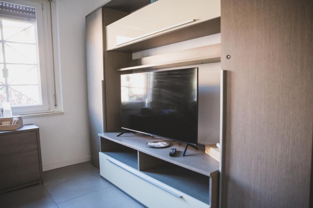 Grey House Pavia Con Box Privato Apartment ภายนอก รูปภาพ