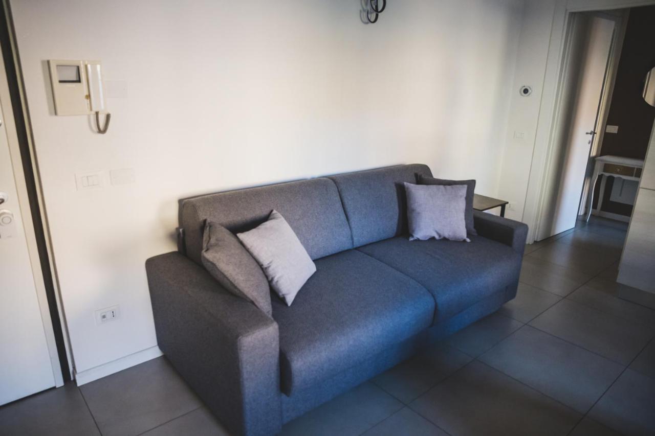 Grey House Pavia Con Box Privato Apartment ภายนอก รูปภาพ