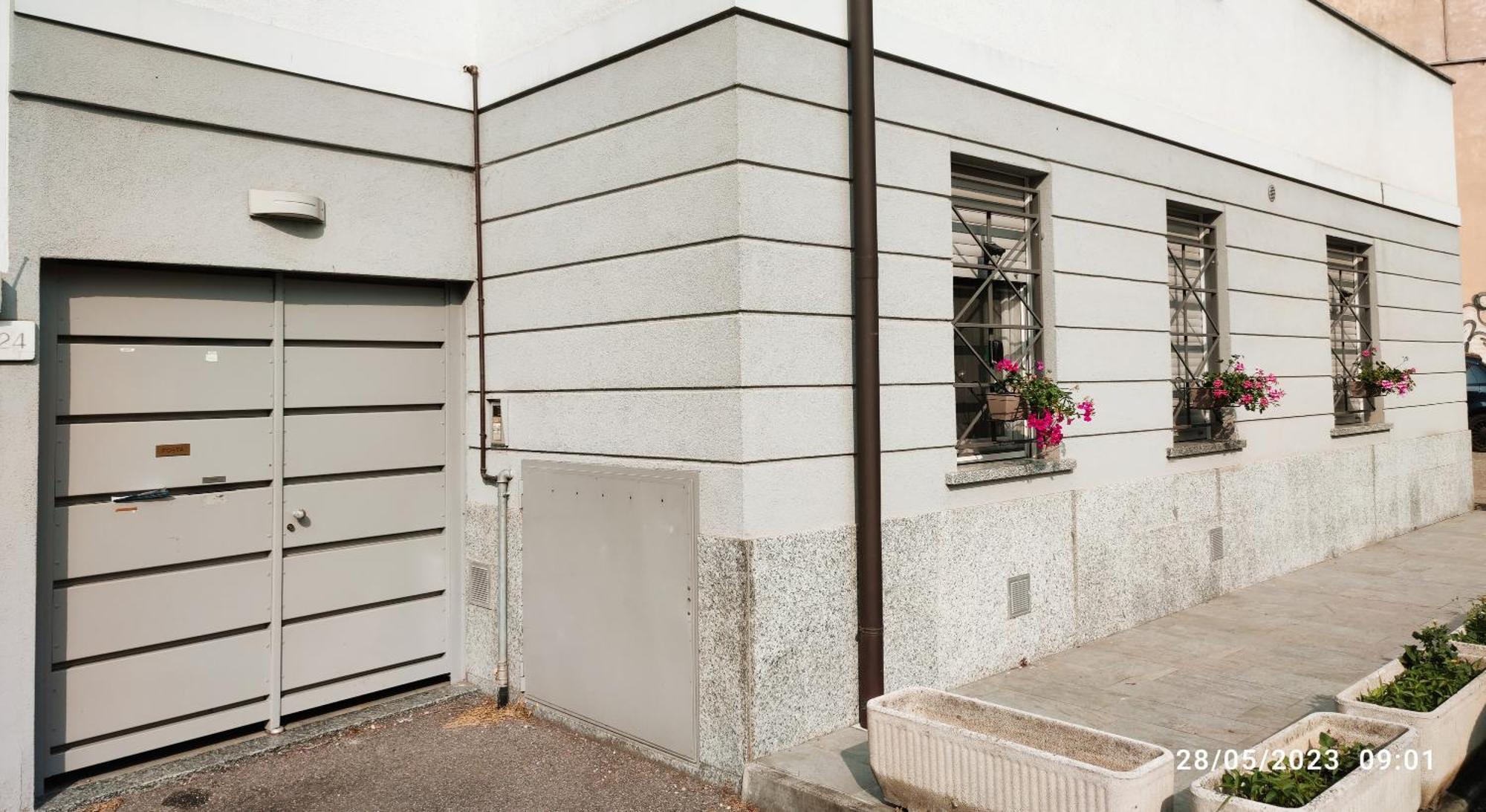 Grey House Pavia Con Box Privato Apartment ภายนอก รูปภาพ